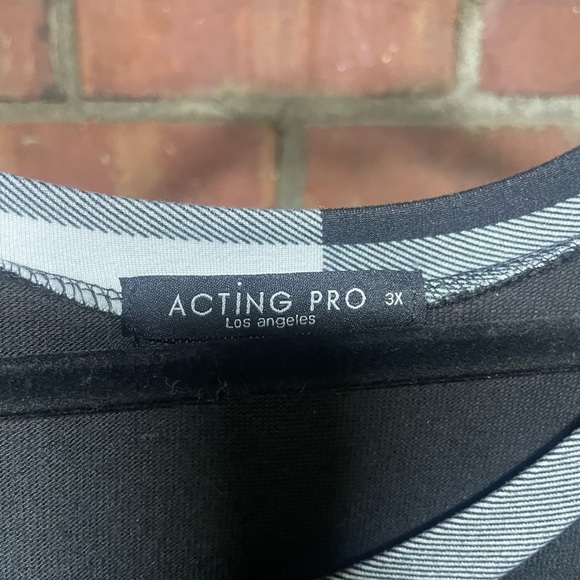 Acting Pro Black Buffalo Plaid Sleeve Raglan Long Sleeve Top 3x - Picture 2 of 8